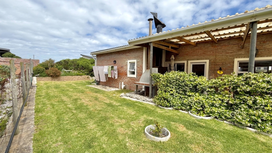 4 Bedroom Property for Sale in Bettys Bay Western Cape